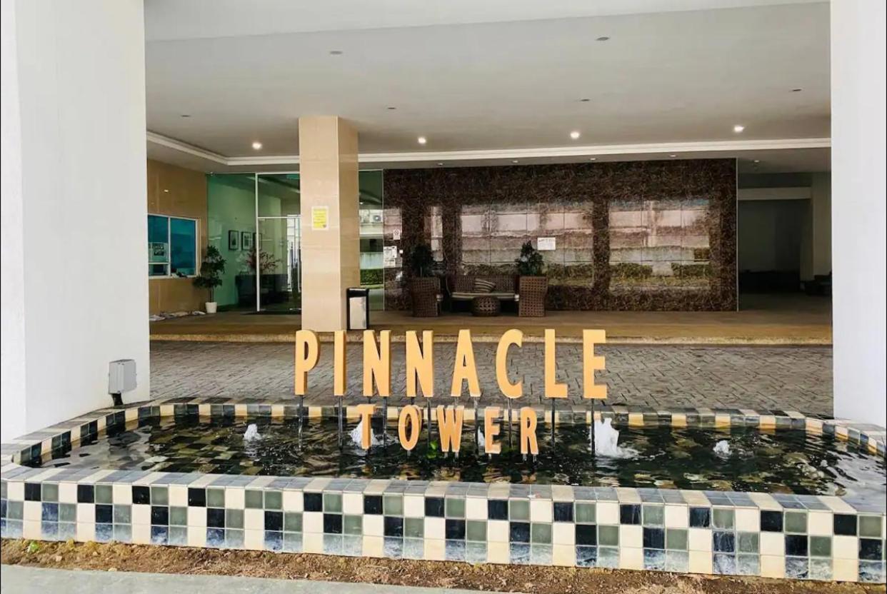 Pinnacle Tower Huge 7pax 3mins To Ciq